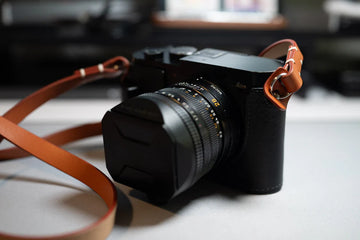 Leica Q2 with + Accessories